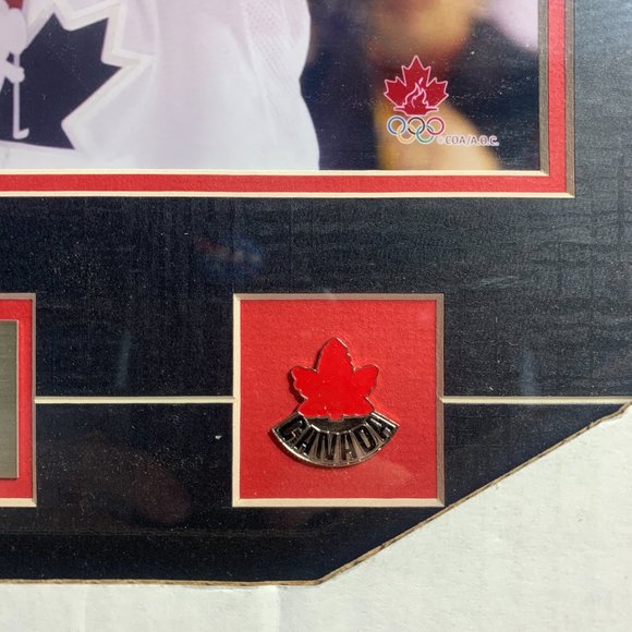 Mario Lemieux Gold Medal Glory Framed Picture - Salt Lake City - Team Canada - Picture 4 of 8